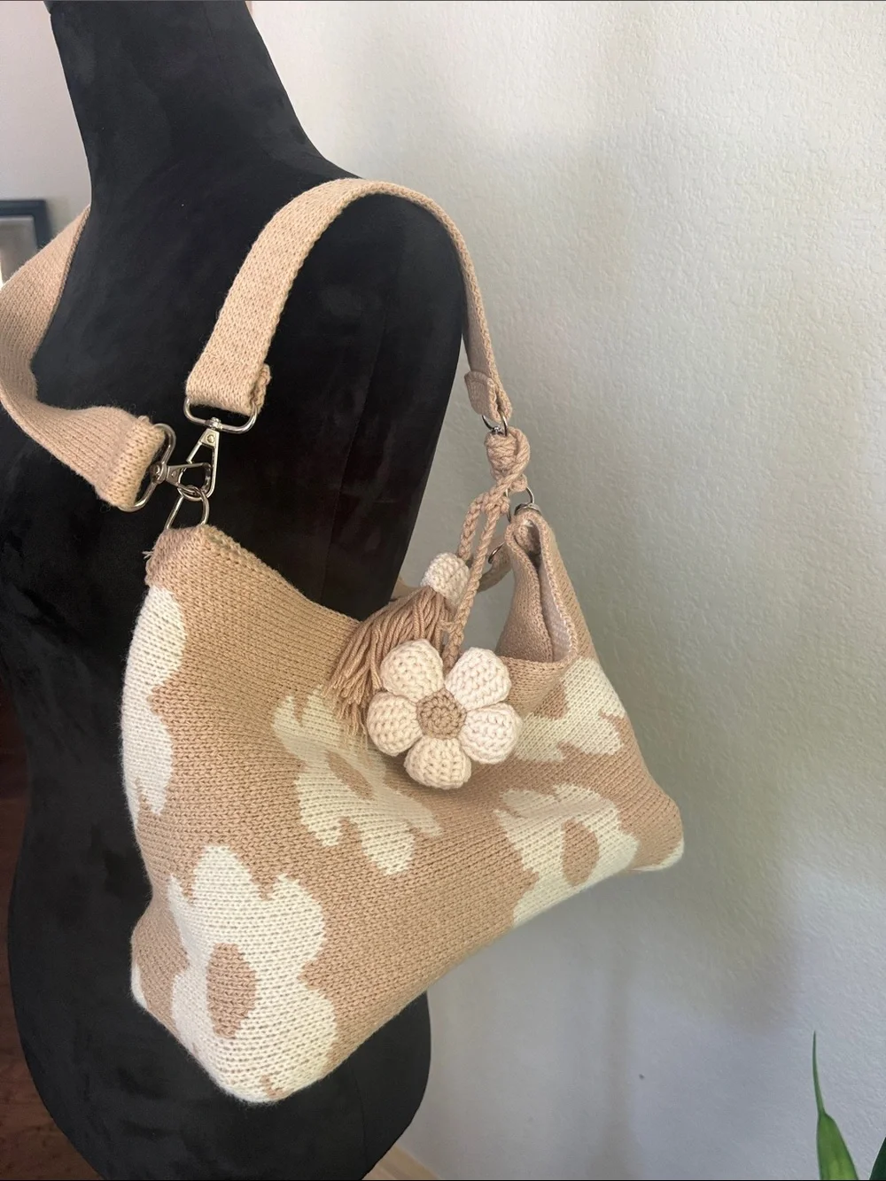 Crochet Flower tote, crossbody/ shoulder